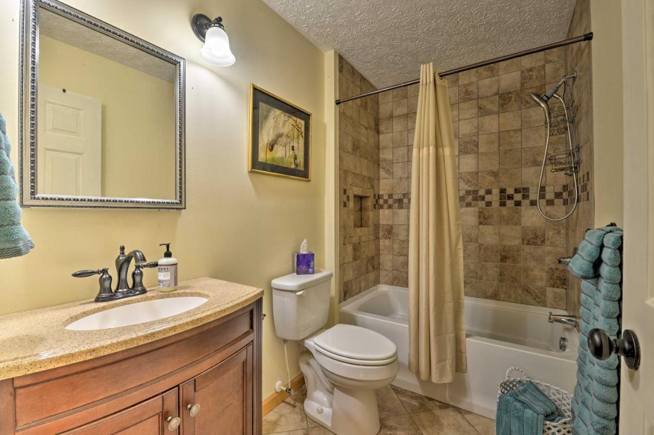 Charming Galax Retreat With Wraparound Deck! Βίλα Εξωτερικό φωτογραφία